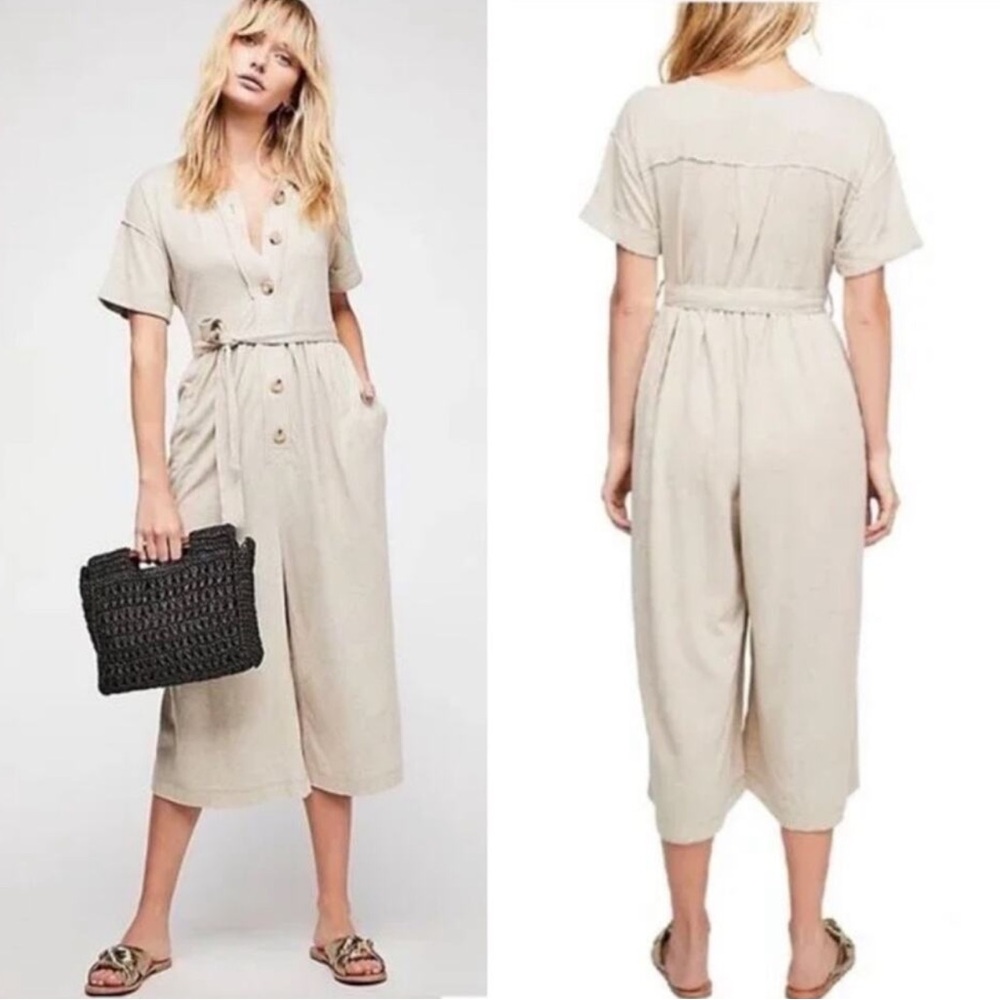 Free People Beach Lighthouse Linen Jumpsuit S
Peach Button Crop Lagenlook Cozy